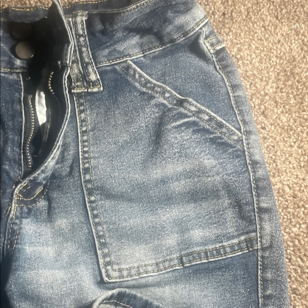 Classic Blue Women's Jeans - Picture 5 of 6